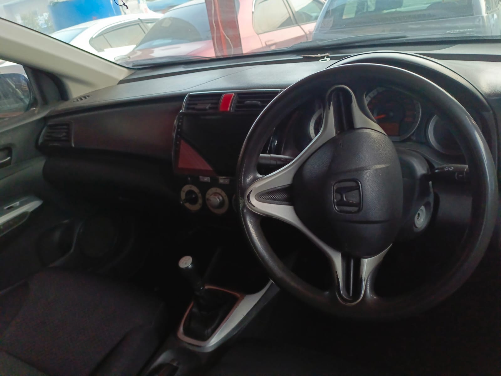 Honda City 2011 1.3 i-VTEC for Sale in Pakistan